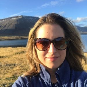 Meet your Posher, Christie